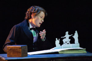 © ROH / Richard H Smith 2011 - HIPP AS JEAN